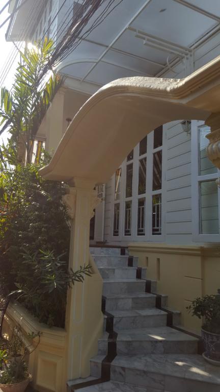 Villa Mungkala Bangkok Exterior photo